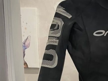 NEOPRENO ORCA S6, TALLA 6 de hombre (altura 1,75m, peso 80k) seminuevo.
